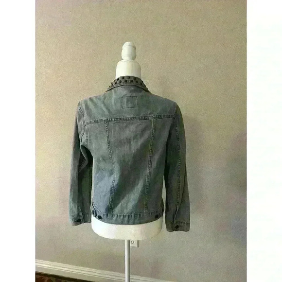 Rock & Republic Denim HITCHIKER Studded Distressed Jacket Size Small - Picture 7 of 11
